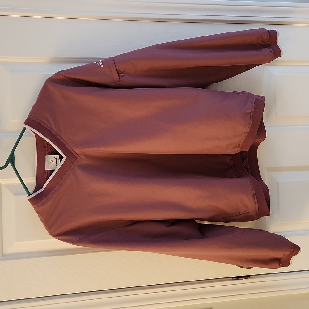 Ativa women's pullover.